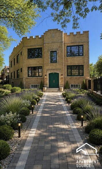Building Photo - 3117 N Harding Ave