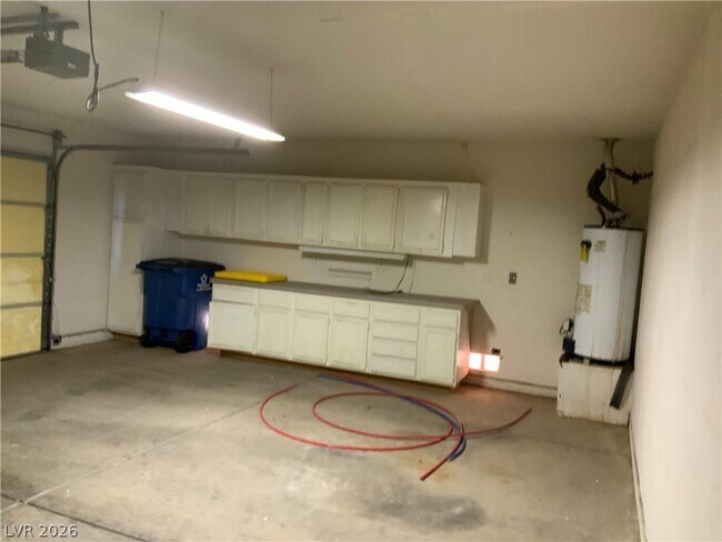 Building Photo - 216 Red Cloud Terrace