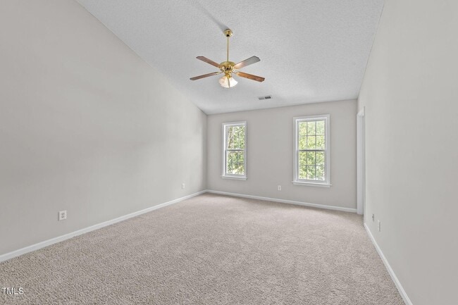 Building Photo - 108 Tarlow Ct