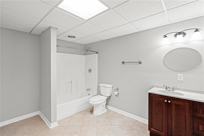 Building Photo - 11355 Vedrines Dr