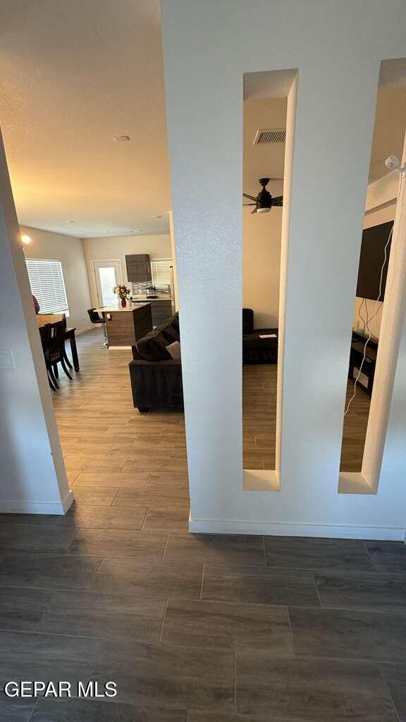 Building Photo - 476 Deserts Dr