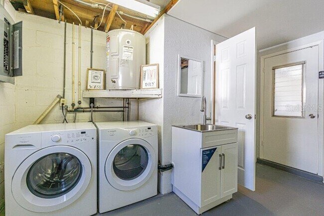 Building Photo - 3126 Matchlock Dr