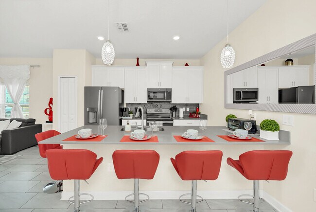 Building Photo - 8992 Stinger Dr