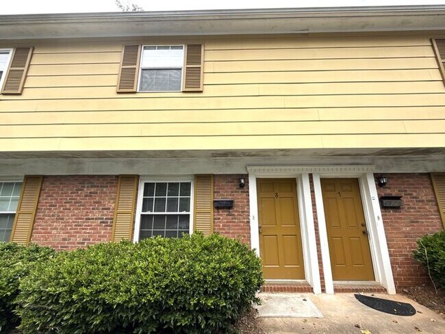 Primary Photo - T.R. Lawing Realty Property