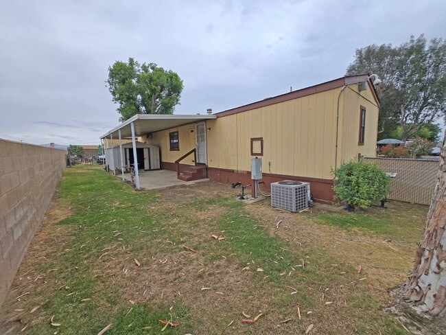 Building Photo - 8633 E Brundage Ln