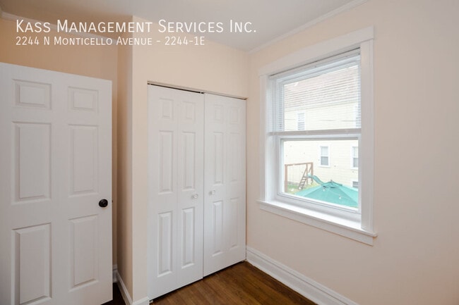 Building Photo - 2244 N Monticello Ave
