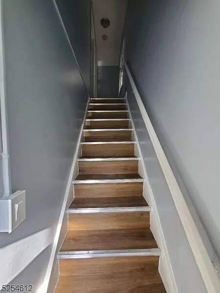 Building Photo - 16 Amity St