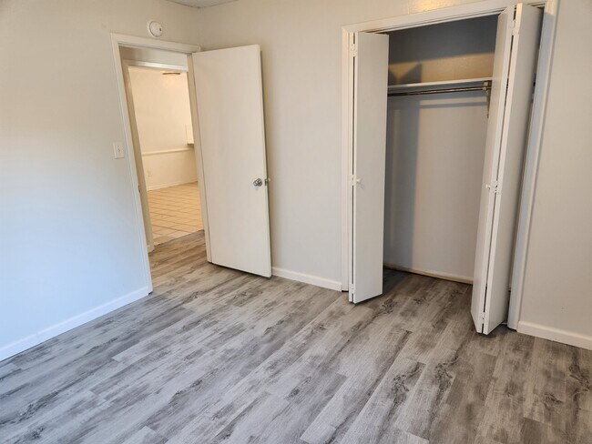 Building Photo - 2808 Nighthawk Dr