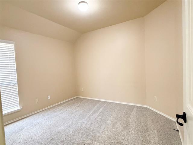 Building Photo - 212 Whitman Dr