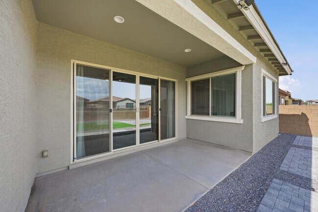 Building Photo - 4323 N 92nd Dr