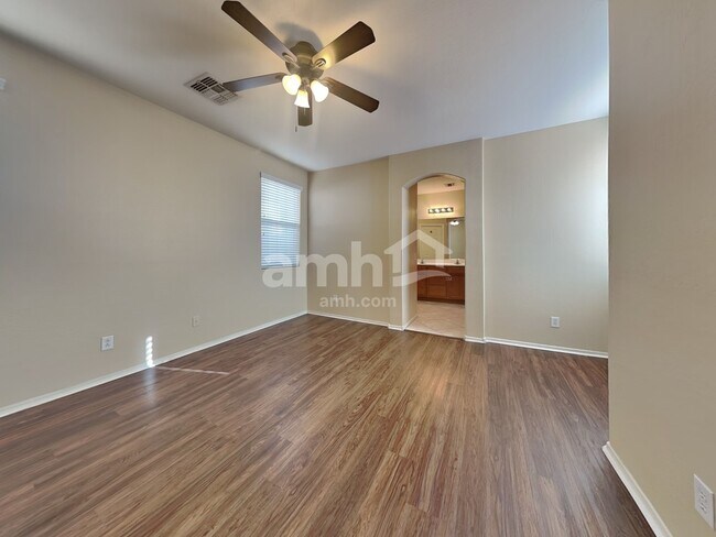 Building Photo - 8851 W Payson Rd