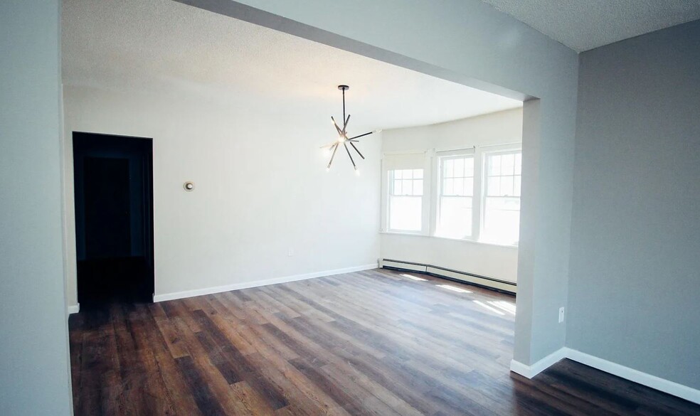 Entry into Dining Room - 532 Tacoma Ave