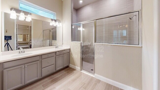 Building Photo - 57 Carina Trl