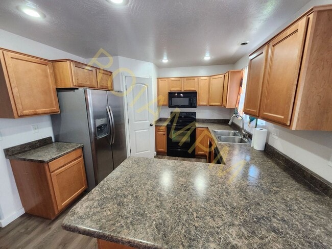 Building Photo - Charming 3-Bed 2-Bath HOUSE in Filer