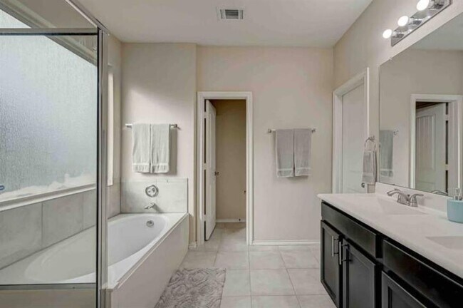 Building Photo - 3630 Goldleaf Trail Dr