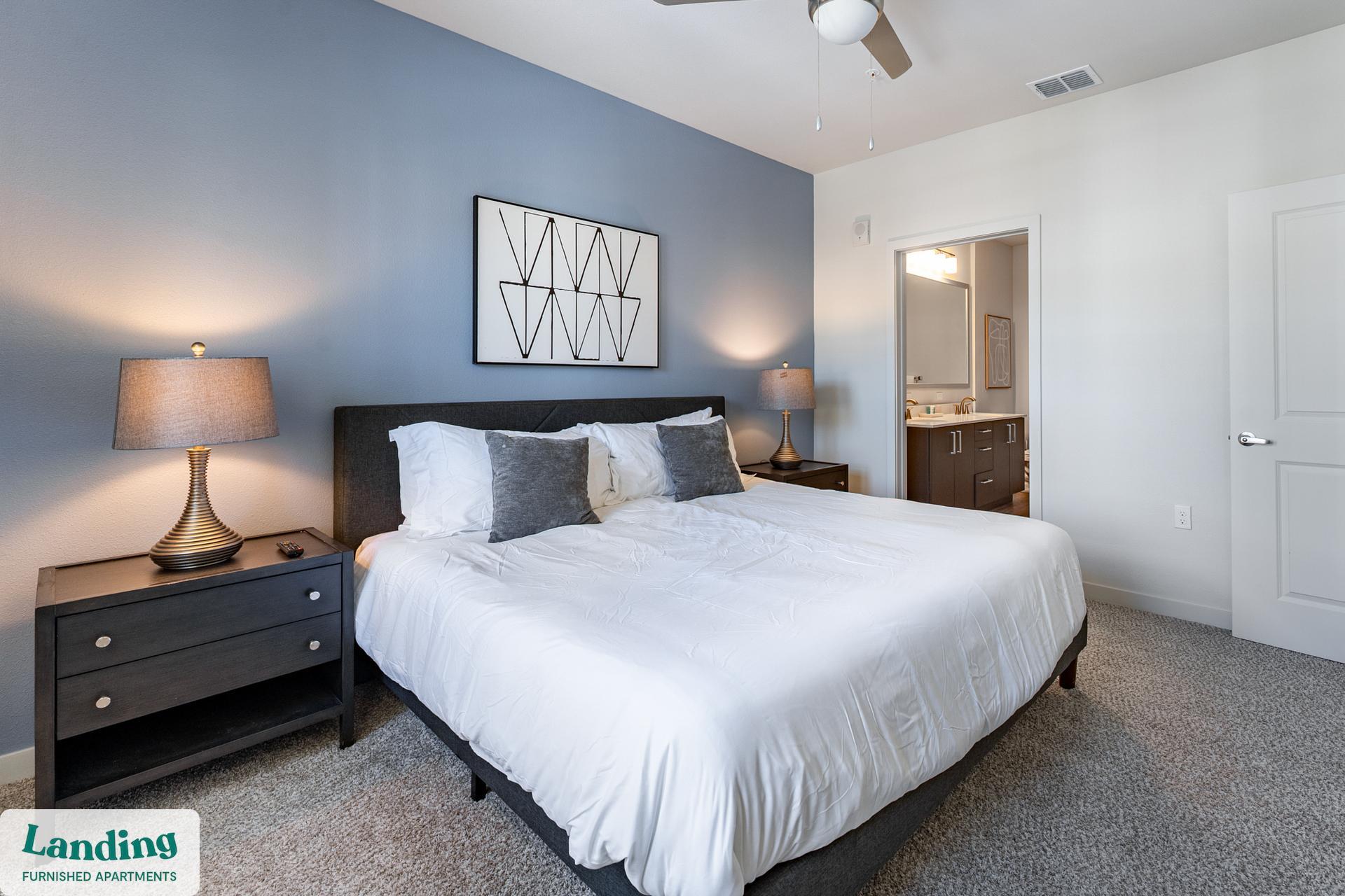 Building Photo - 1225 Utica Dr