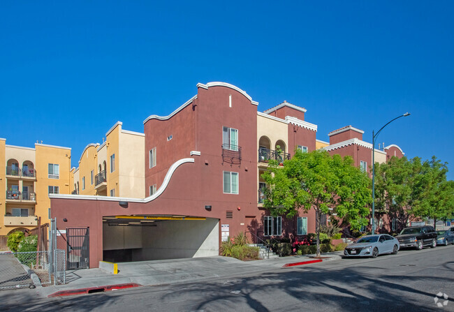 Primary Photo - Mayfair Court Apartments