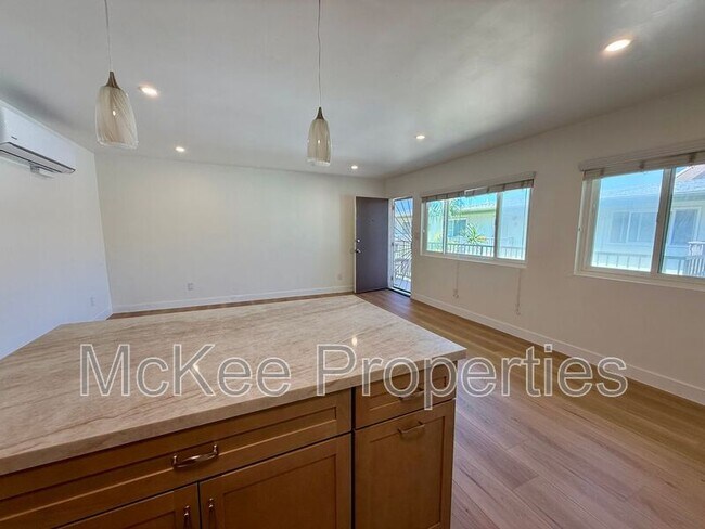 Building Photo - 4469 Alabama St