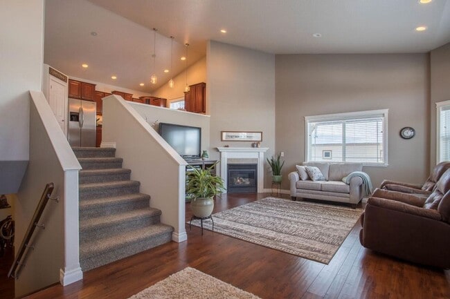 Building Photo - Executive Rental - Stone Mountain - 5 Bed - 3 Bath