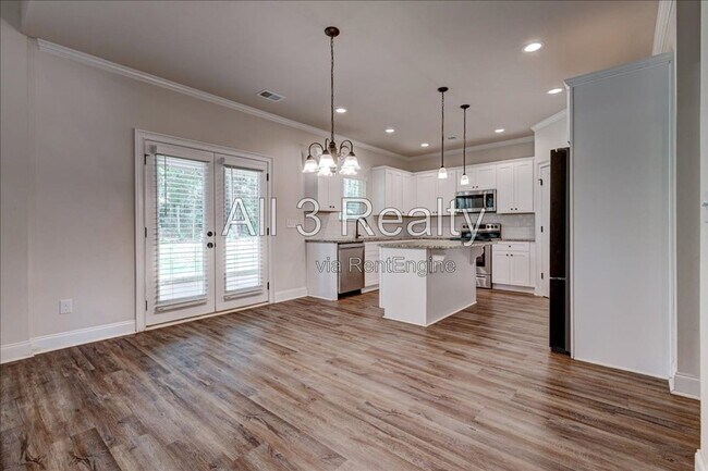 Building Photo - 225 Barnett Ln Ln