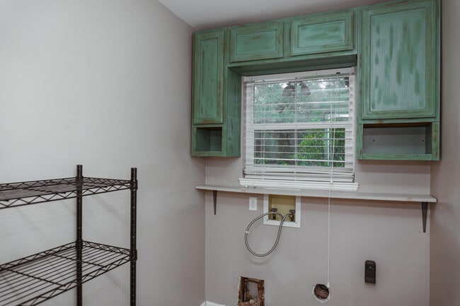 Building Photo - 16 Mariners Ln