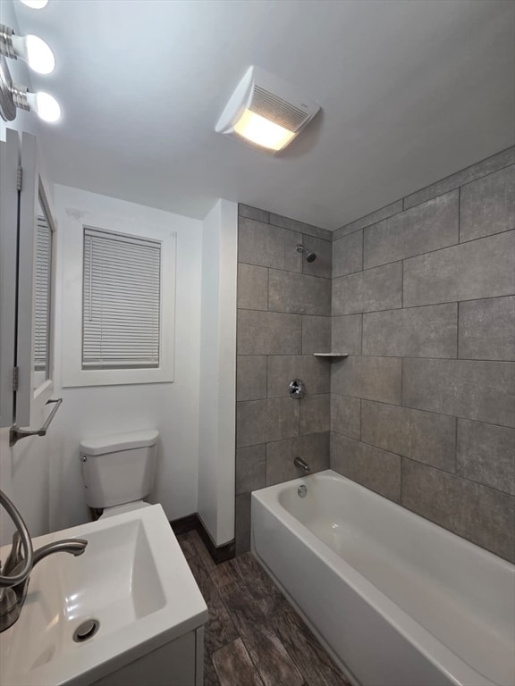 Building Photo - 28 Carmel St