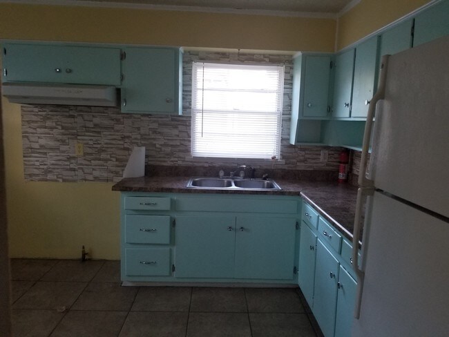 Building Photo - 4203 Richard Ave