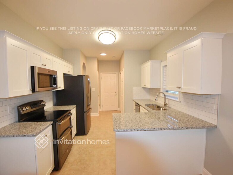 Building Photo - 2367 Eagle Glen Ct