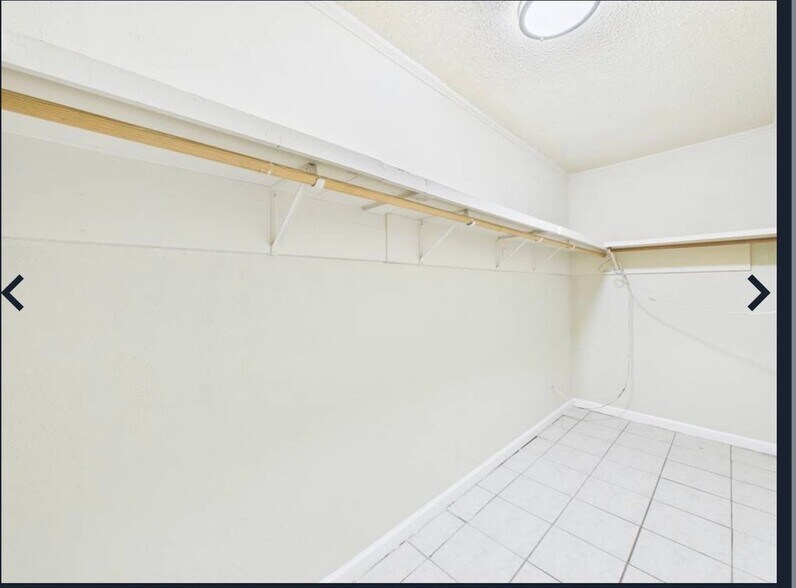 Building Photo - 107 Guillot Rd