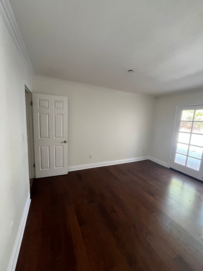 Building Photo - 12727 Shenley St