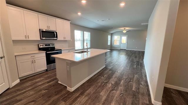 Building Photo - 3242 Deckard Dr