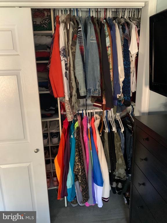 Building Photo - 812 N Judson St