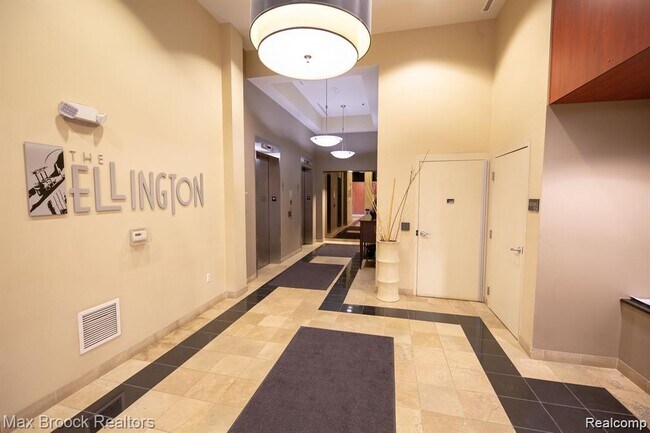 Building Photo - 3670 Woodward Ave