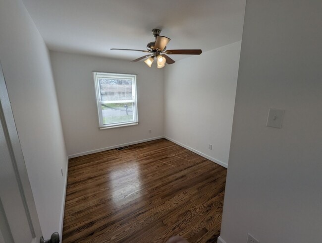 Building Photo - Stylish Santa Maria Stunner - **1/2 off First Month's Rent!!**