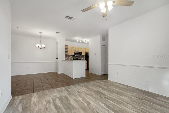 Building Photo - 8915 Legacy Ct