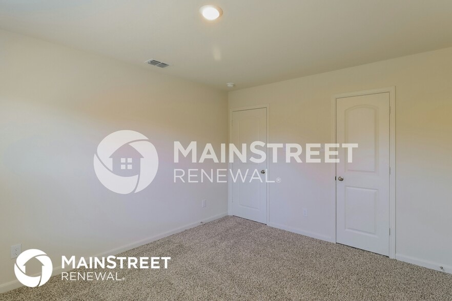 Building Photo - 124 Switchback Hl Rd