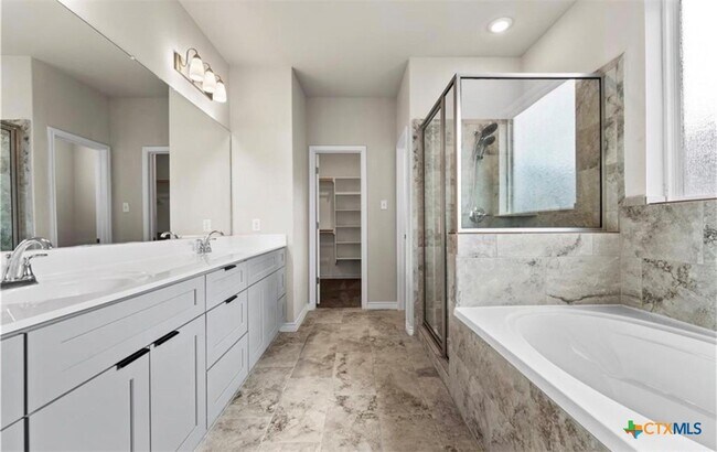 Building Photo - 6206 Cordillera Dr