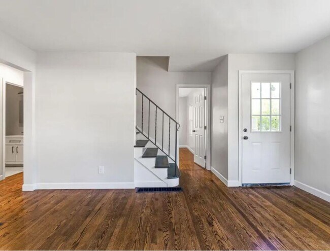 Building Photo - Cape Cod Style 4 Bedroom Home - Newly Remodeled with a Partially Finished Basement!