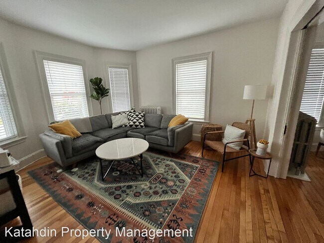 Primary Photo - 3 br, 1.5 bath House - 41 Beacon Street