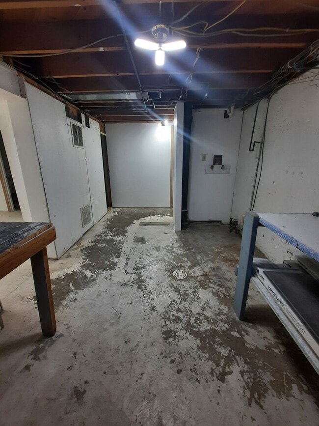 Building Photo - 4 BED | 1 BATH | HOME | NORTH