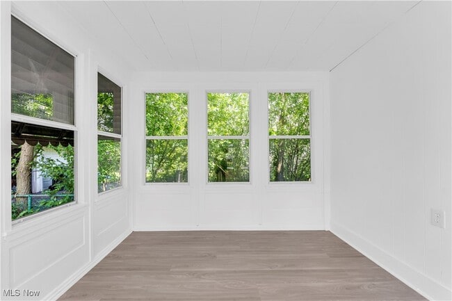 Building Photo - 1080 Piermont Rd