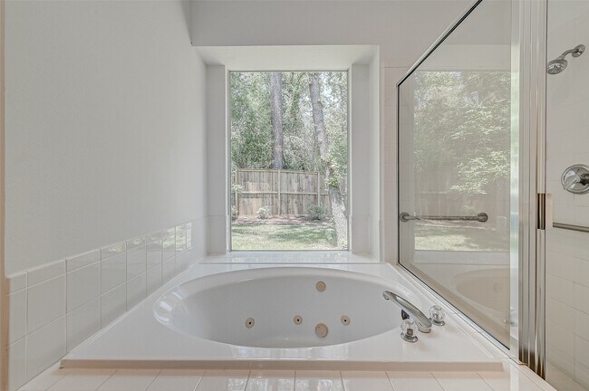 Building Photo - 38 Tethered Vine Pl