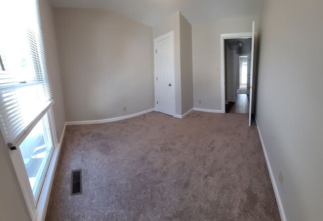 Building Photo - 3102 Cashwell Dr
