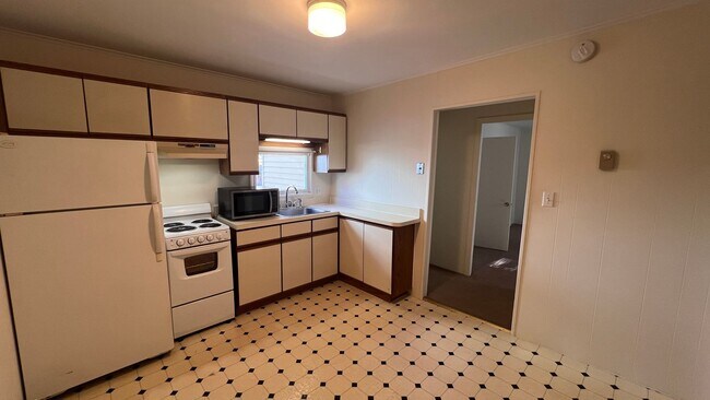 Building Photo - 29 Spring Street