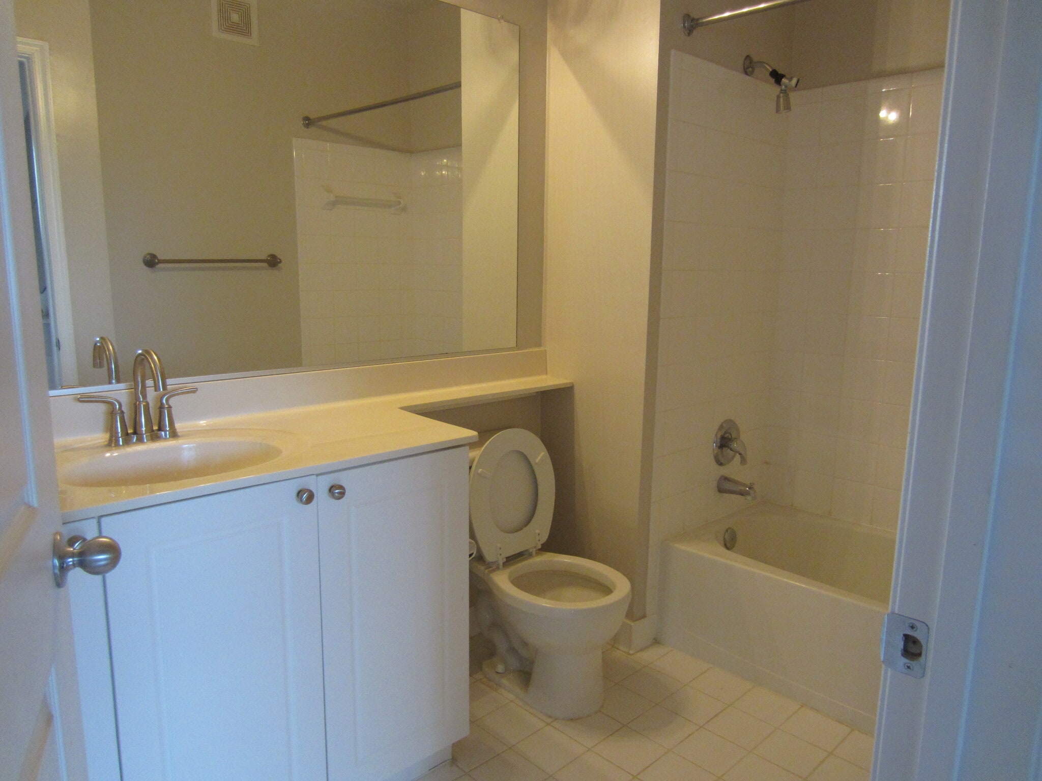 Bathroom - 9480 Virginia Center Blvd