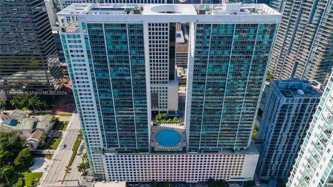 Building Photo - 500 Brickell Ave