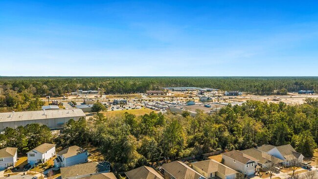 Building Photo - 246 Marsh Landing N