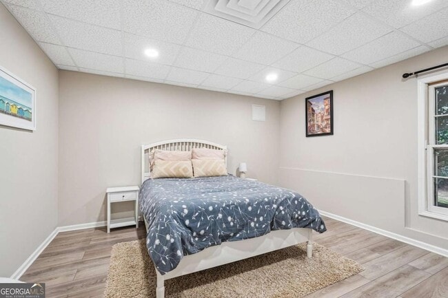 Building Photo - 3302 Greencastle Chase NE