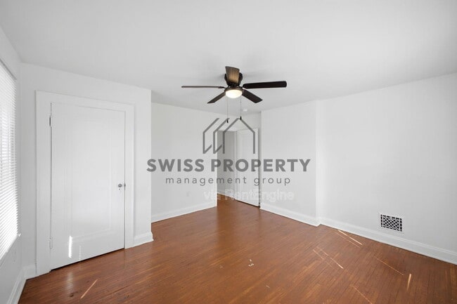 Building Photo - 417 S Huron Ave