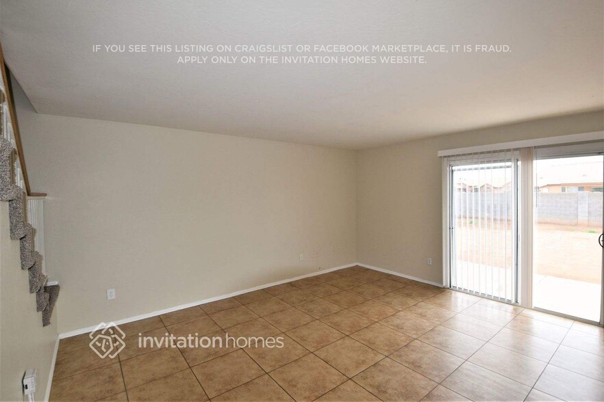 Building Photo - 10307 W Denton Ln